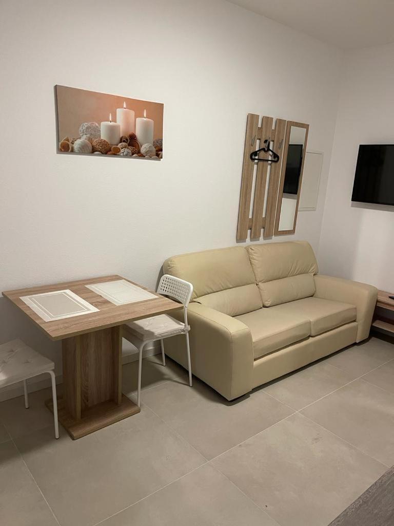 Monteurzimmer Mit Zwei Einzelnen Betten In Einer 3Zi Wohnung Mit Kuche Und Bad Osnabrück Екстериор снимка
